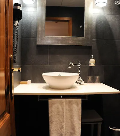 Husa Sant Bernat Hotel Montseny