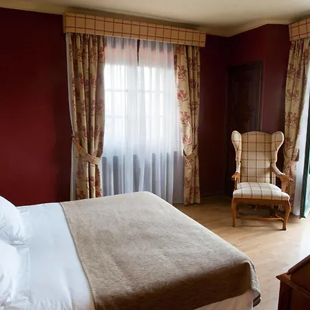 Hotel Husa Sant Bernat Montseny