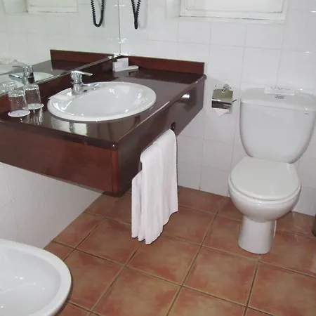 Hotel Husa Sant Bernat