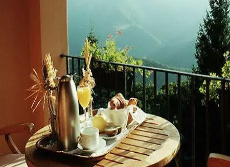 Husa Sant Bernat 3* Montseny